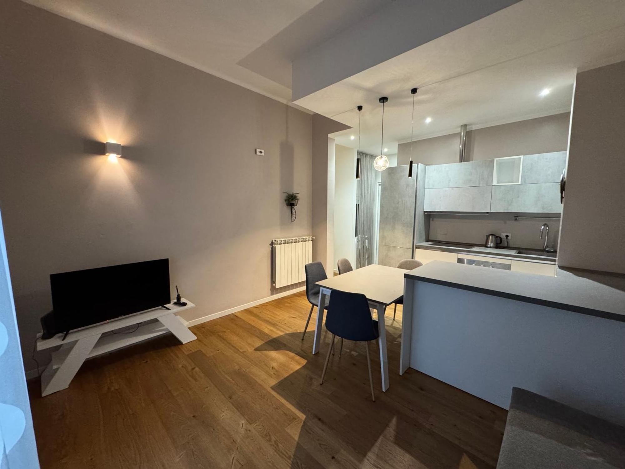 Central And Cosy Apartament ボローニャ エクステリア 写真