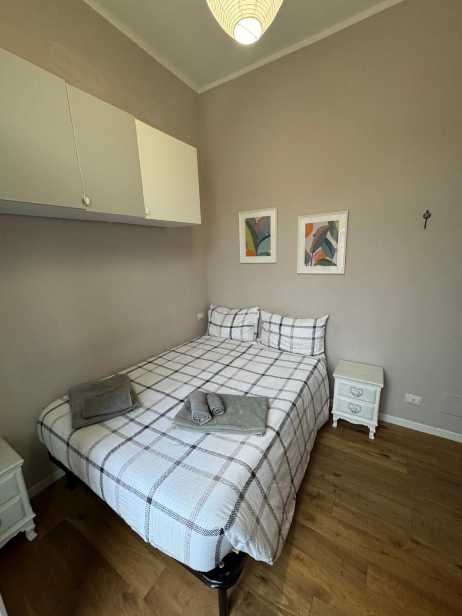 Central And Cosy Apartament ボローニャ エクステリア 写真